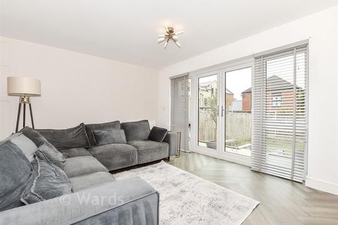 4 bedroom semi-detached house for sale, Baddlesmere Drive, Kings Hill, West Malling, Kent