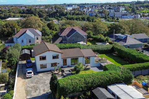 5 bedroom detached house for sale, Tamarisk, 41 Slade Lane, SA61 2HY