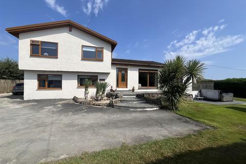 5 bedroom detached house for sale, Tamarisk, 41 Slade Lane, SA61 2HY