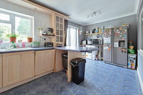 6 bedroom semi-detached house for sale, First Avenue, Watford, WD25