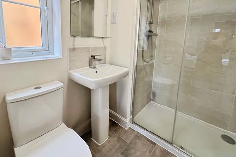 4 bedroom end of terrace house for sale, Leafcutter Way, West Yorkshire BD19