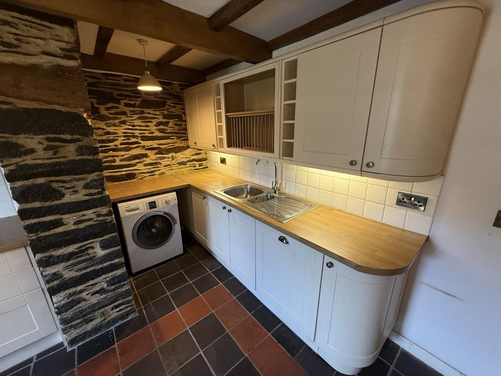 Kitchen / Breakfast Room