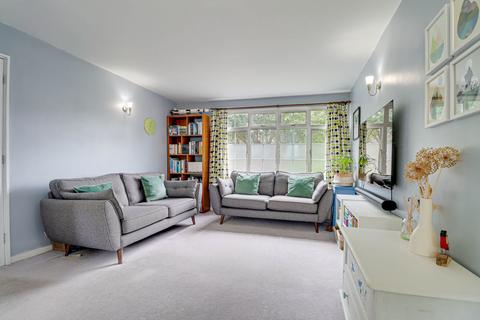 3 bedroom terraced house for sale, Sherwoods Rise, Harpenden, Hertfordshire, AL5