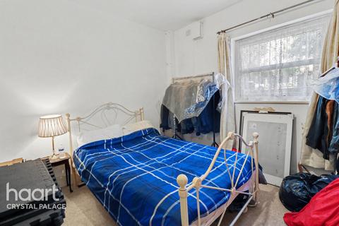 1 bedroom apartment for sale, Hamlet Road, LONDON