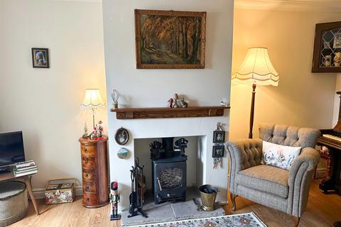 undefined, Westland Close, Cross Hills