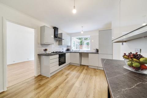 4 bedroom detached house for sale, Marshwood Road, Lightwater, Surrey, GU18