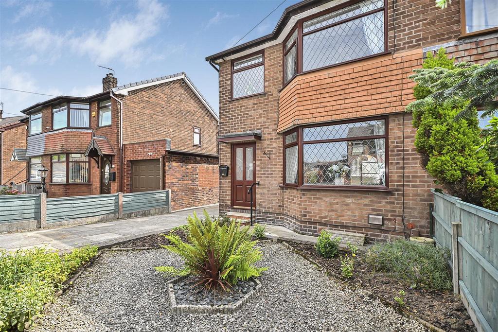 13 Angus Avenue External (4).jpg