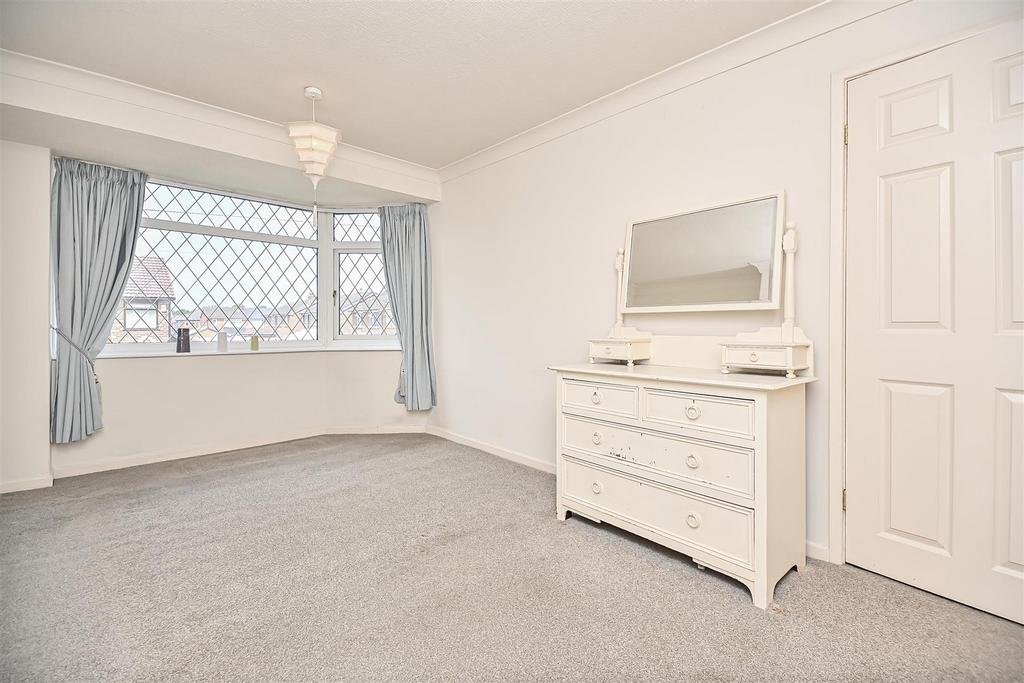 13 Angus Avenue Bedroom 1 (2).jpg