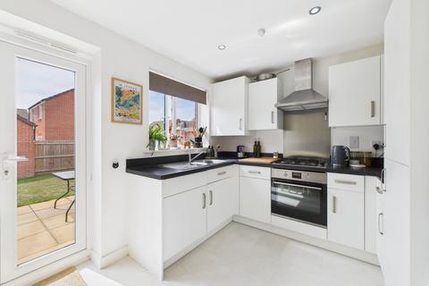 32 Ashton Way, Northampton, NN2 7AR