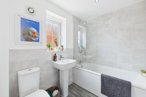 32 Ashton Way, Northampton, NN2 7AR