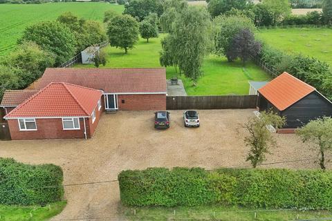 4 bedroom detached house for sale, Harleston Road, Diss IP21