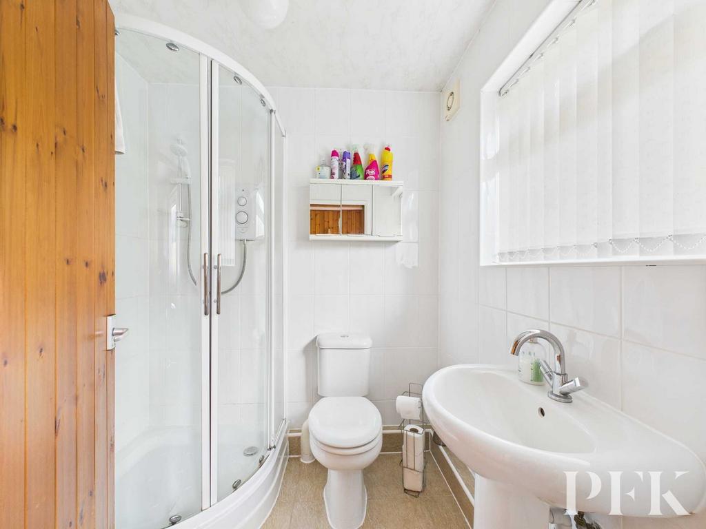 Ensuite Shower Room