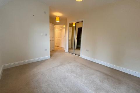 34 Bramshott Place, Fleet, GU51 4QF