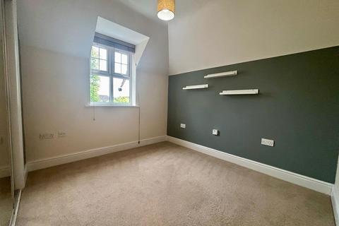 34 Bramshott Place, Fleet, GU51 4QF