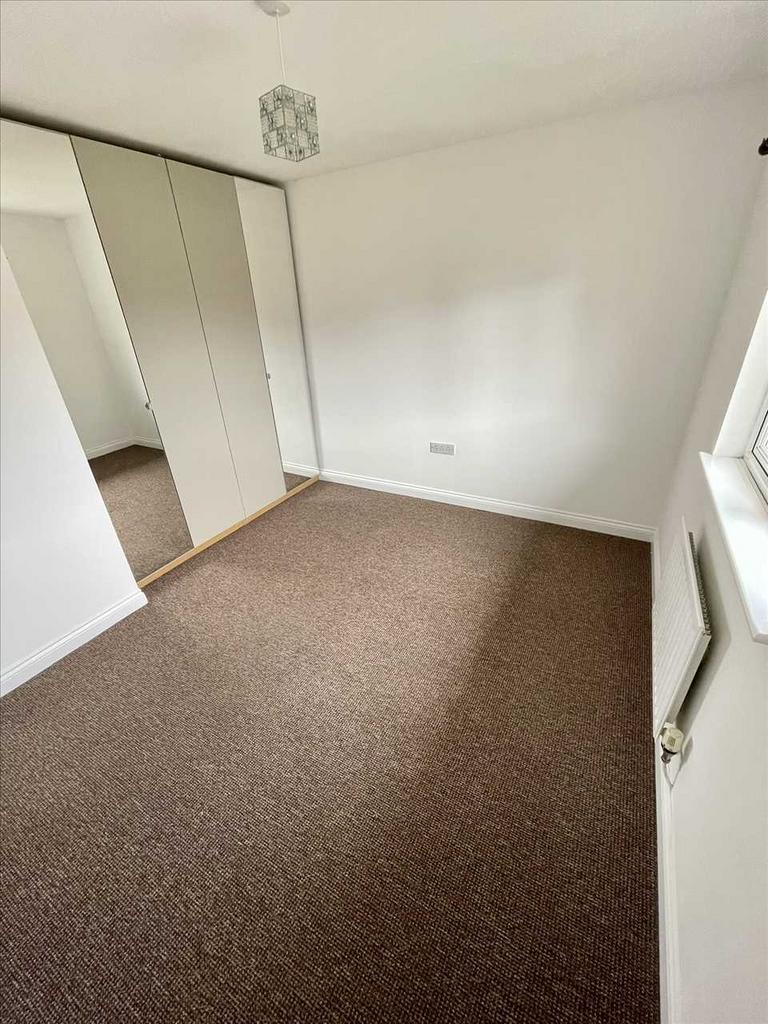BEDROOM NO. 1 (rear)