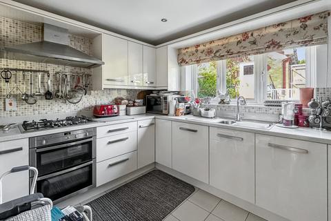 4 bedroom detached house for sale, Culver Street, Newent