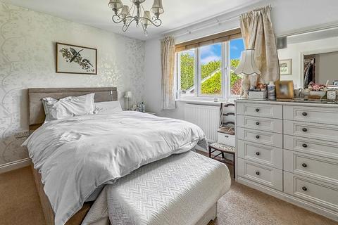 4 bedroom detached house for sale, Culver Street, Newent