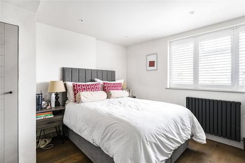38 Sunnymead Road, London, SW15 5HY
