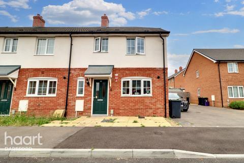 3 bedroom end of terrace house for sale, Cornfield Drive, Gravesend