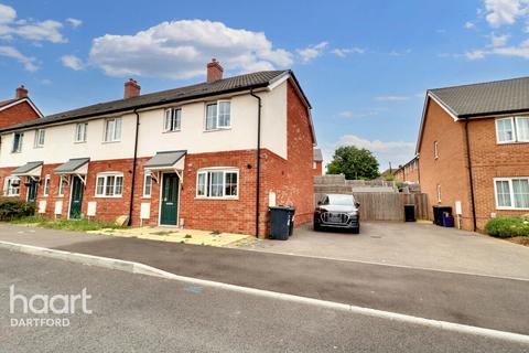 3 bedroom end of terrace house for sale, Cornfield Drive, Gravesend