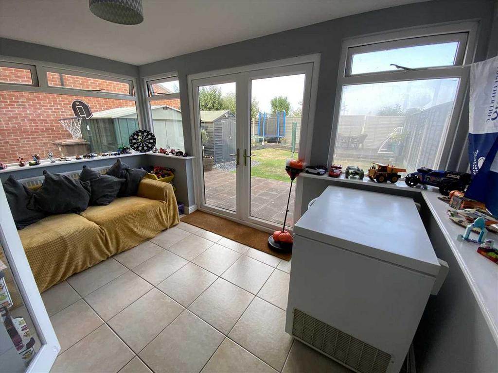 Garden Room: