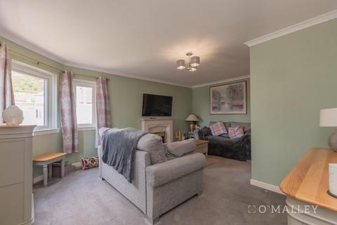 3 bedroom end of terrace house for sale, Beauclerc Street, Alva