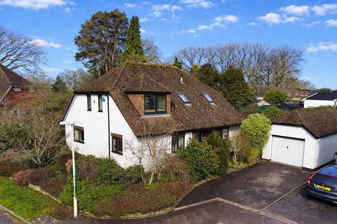 4 bedroom detached house for sale, Potters Close, West Hill, Ottery St. Mary, EX11 1YE