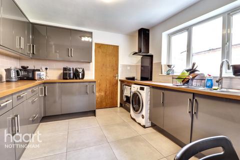 6 bedroom semi-detached house for sale, Kimbolton Avenue, Nottingham