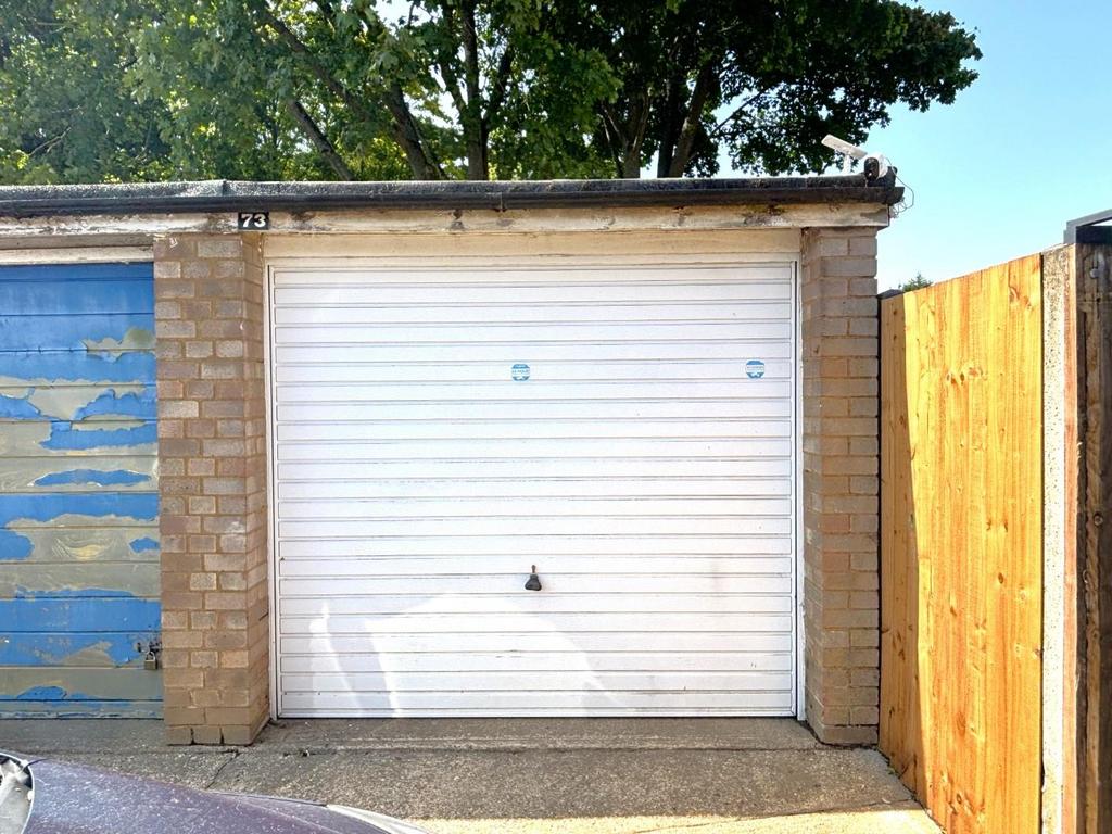 Garage.jpeg
