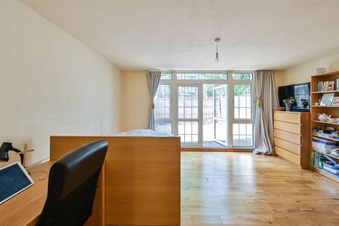 3 bedroom flat for sale, Jamaica Road, Bermondsey, London, SE16