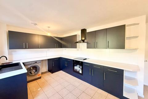 3 bedroom property to rent, Hinchcliffe, Orton Goldhay, PE2