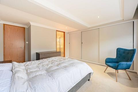 3 bedroom flat to rent, Queens Gate Place, South Kensington, London, SW7