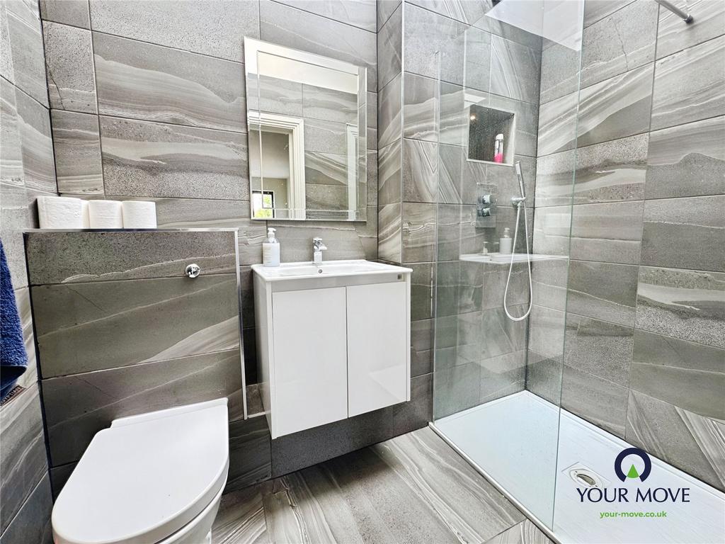 En Suite 1