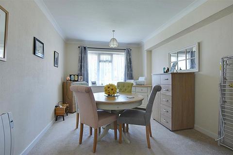 undefined, Sutherland Avenue, Bexhill-On-Sea