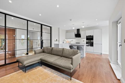 undefined, Springfield Lane , Weybridge , KT13