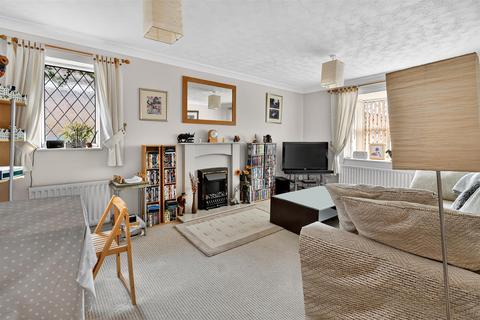 3 bedroom detached bungalow for sale, Stonefield Avenue, Easingwold, York