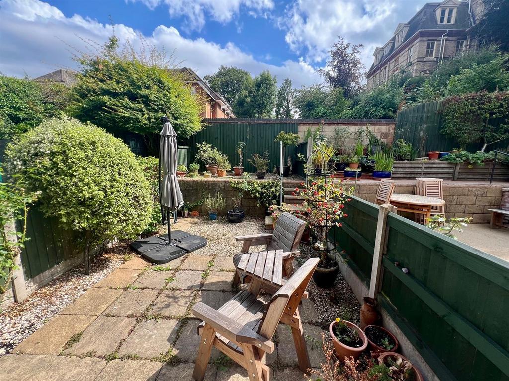 Garden 3.jpg