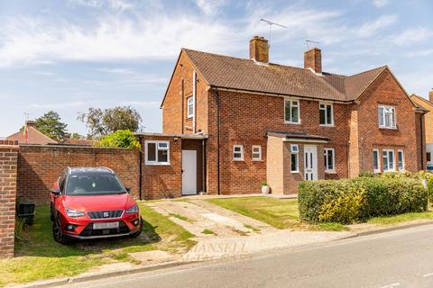 undefined, Lodge Close, Crawley RH11