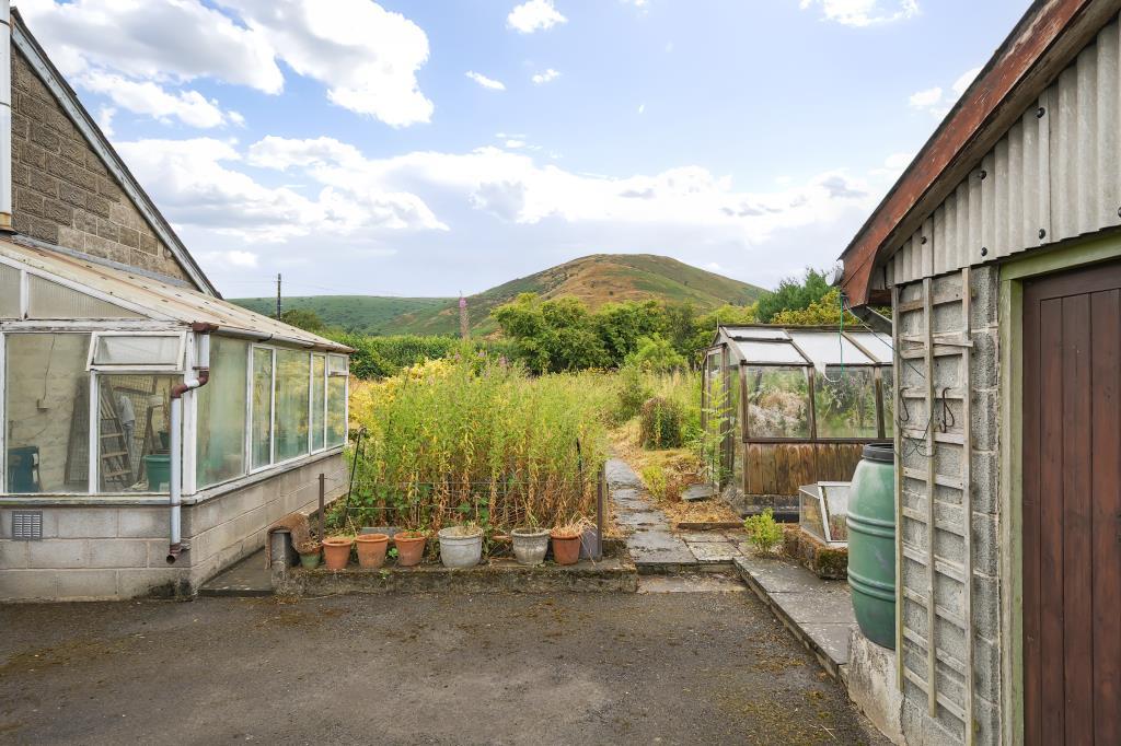 External Grounds