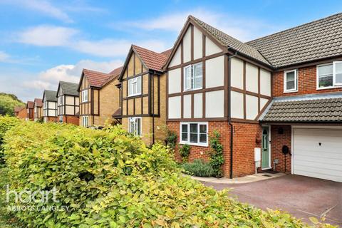Harlech Road, Abbots Langley