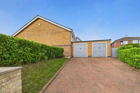 3 bedroom detached bungalow for sale, Meeks Road, Arnold, Nottingham