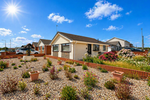2 bedroom bungalow for sale, Ennerdale Avenue, Fleetwood FY7
