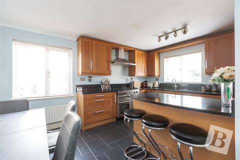 3 Romagne Close, Horndon On The Hill, Stanford-le-hope, SS17 8LH