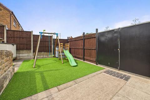 3 bedroom detached house for sale, Ivy Grove, Carlton, Nottingham