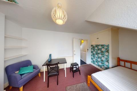 undefined, Derby Grove, Nottingham, Nottinghamshire, NG7