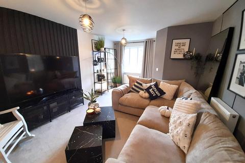 3 bedroom detached house for sale, Orchard Avenue, Lea