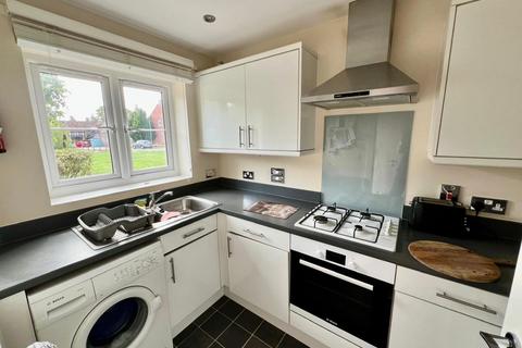 24 Barton Field, Cambridge, Gloucester, GL2 7DH