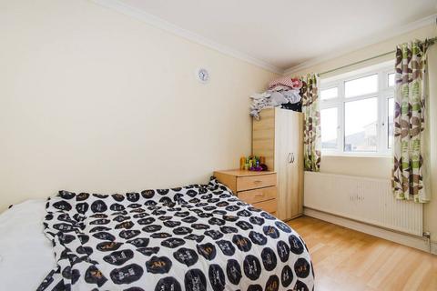 undefined, Greenford Road, Sudbury, Harrow, HA1