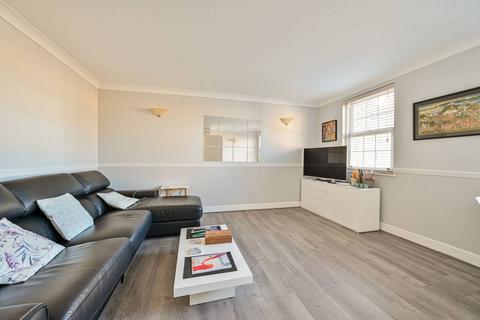 Edward Square, Rotherhithe, London, SE16