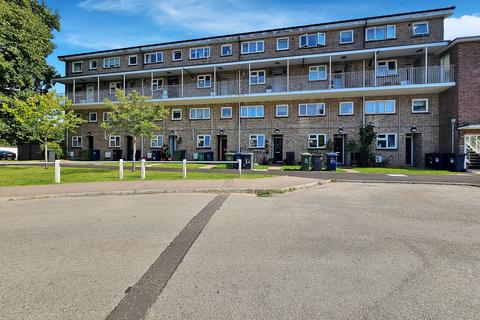 2 bedroom flat for sale, Cambridge CB4